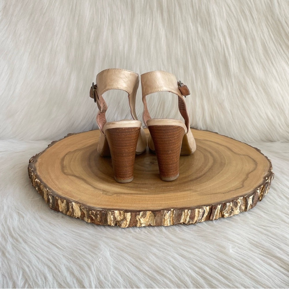 LIKE NEW Miz Mooz Janna leather heels - Picture 7 of 9